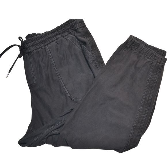 Athleta Farallon Jogger Pants Black Size 24 Athleisure Comfort Pockets Travel - Picture 1 of 9